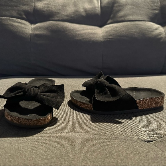 Girls Knotted Slide On Sandals - Picture 4 of 11